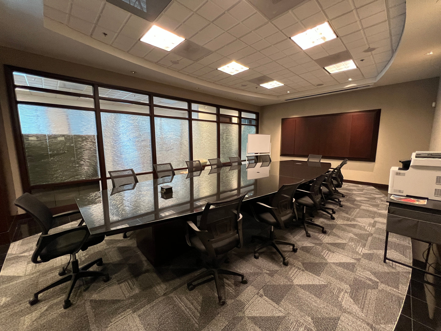 $129/hr BOARDROOM SPECIAL!